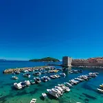 Adriatica فيلة *
