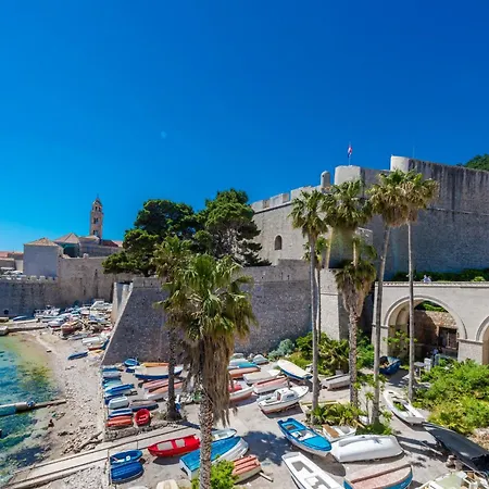 فيلة Adriatica دوبروفينك